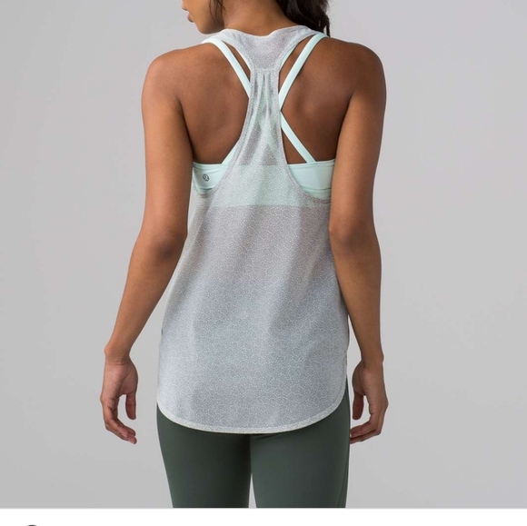 Lululemon 105 tank *mesh - Picture 6 of 6